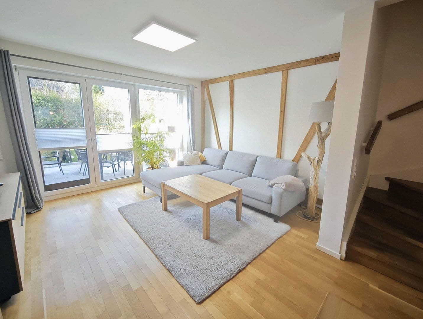 Prodej domu 114 m², pozemek 285 m², Hamburg, Hamburg Prodej domu 114 m², pozemek 285 m², Hamburg, Hamburg