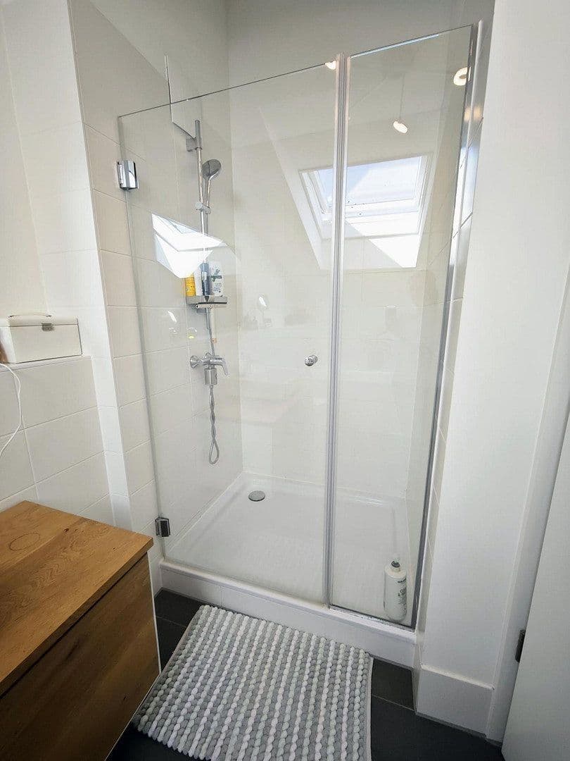 Prodej domu 114 m², pozemek 285 m², Hamburg, Hamburg Prodej domu 114 m², pozemek 285 m², Hamburg, Hamburg