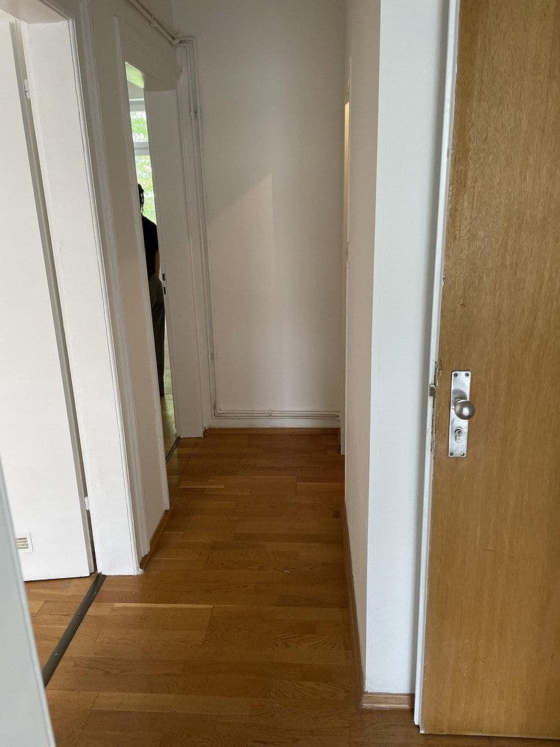 Pronájem bytu 2+1 47 m², Mainkurstraße 32, Frankfurt, Hessen Pronájem bytu 2+1 47 m², Mainkurstraße 32, Frankfurt, Hessen