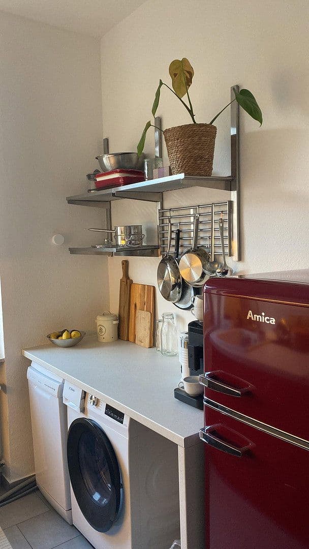 Pronájem bytu 2+1 47 m², Mainkurstraße 32, Frankfurt, Hessen Pronájem bytu 2+1 47 m², Mainkurstraße 32, Frankfurt, Hessen