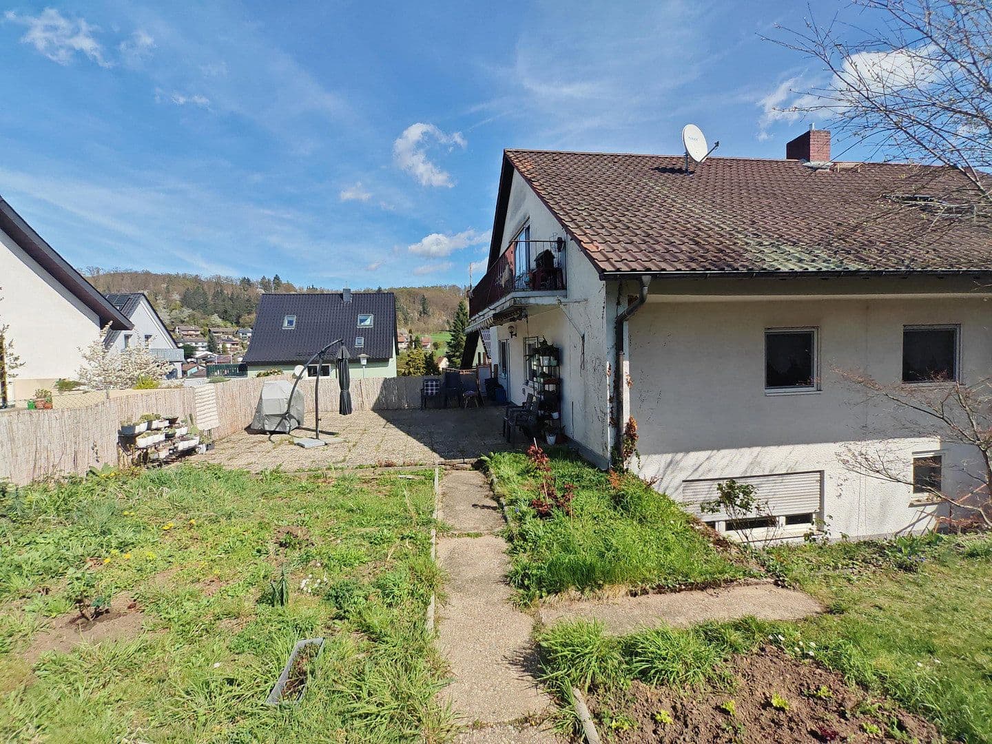 Pronájem bytu 4+kk 135 m², Heinrich-Weber-Str. 37, Heppenheim, Hessen Pronájem bytu 4+kk 135 m², Heinrich-Weber-Str. 37, Heppenheim, Hessen