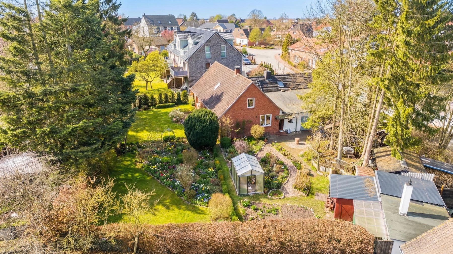 Prodej domu 141 m², pozemek 1.189 m², Wankendorf, Šlesvicko-Holštýnsko Prodej domu 141 m², pozemek 1.189 m², Wankendorf, Šlesvicko-Holštýnsko