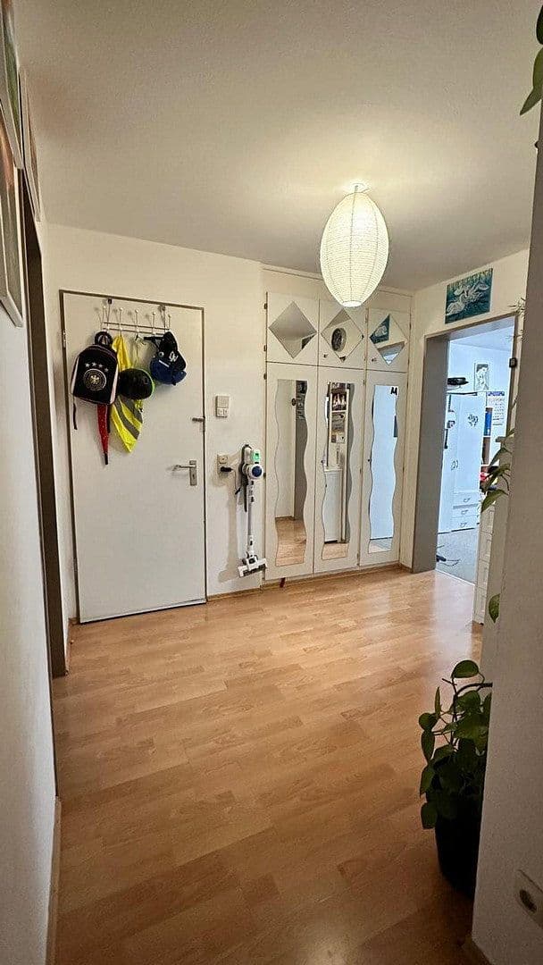 Prodej bytu 3+1 79 m², Unterschleißheim, Bavorsko Prodej bytu 3+1 79 m², Unterschleißheim, Bavorsko