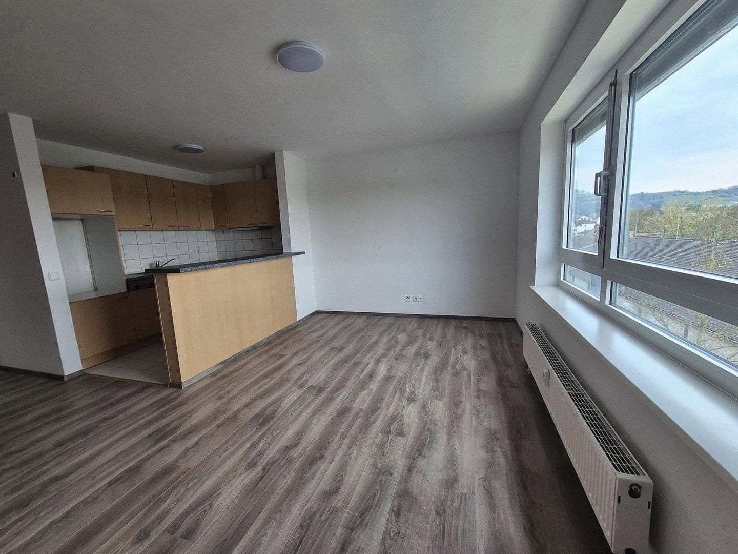 Pronájem bytu 2+1 58 m², Berliner Ring - Auerbach, Bensheim, Hessen Pronájem bytu 2+1 58 m², Berliner Ring - Auerbach, Bensheim, Hessen