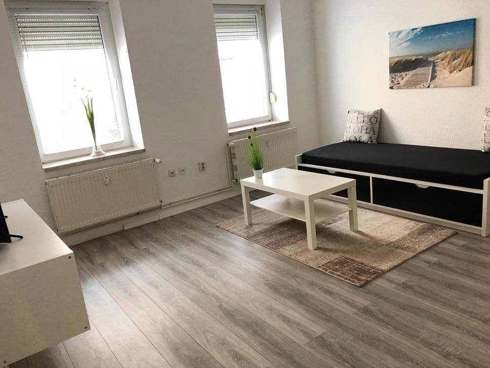 Pronájem bytu 1+1 42 m², Magdeburg, Sasko-Anhaltsko Pronájem bytu 1+1 42 m², Magdeburg, Sasko-Anhaltsko
