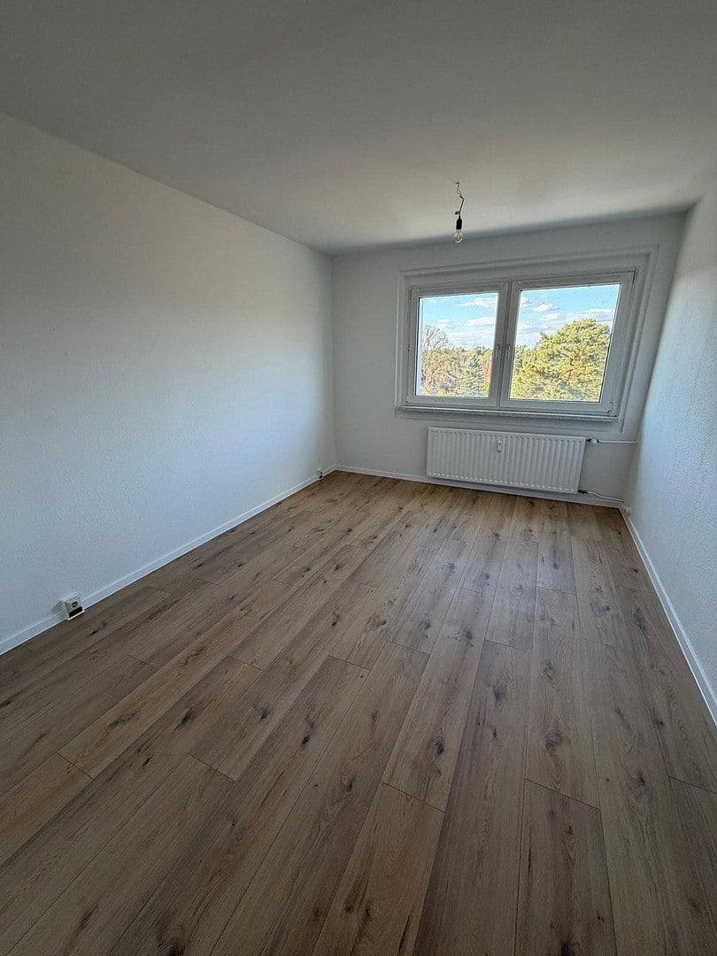 Pronájem bytu 3+1 68 m², Friedensstr. 18c, Bestensee, Braniborsko Pronájem bytu 3+1 68 m², Friedensstr. 18c, Bestensee, Braniborsko
