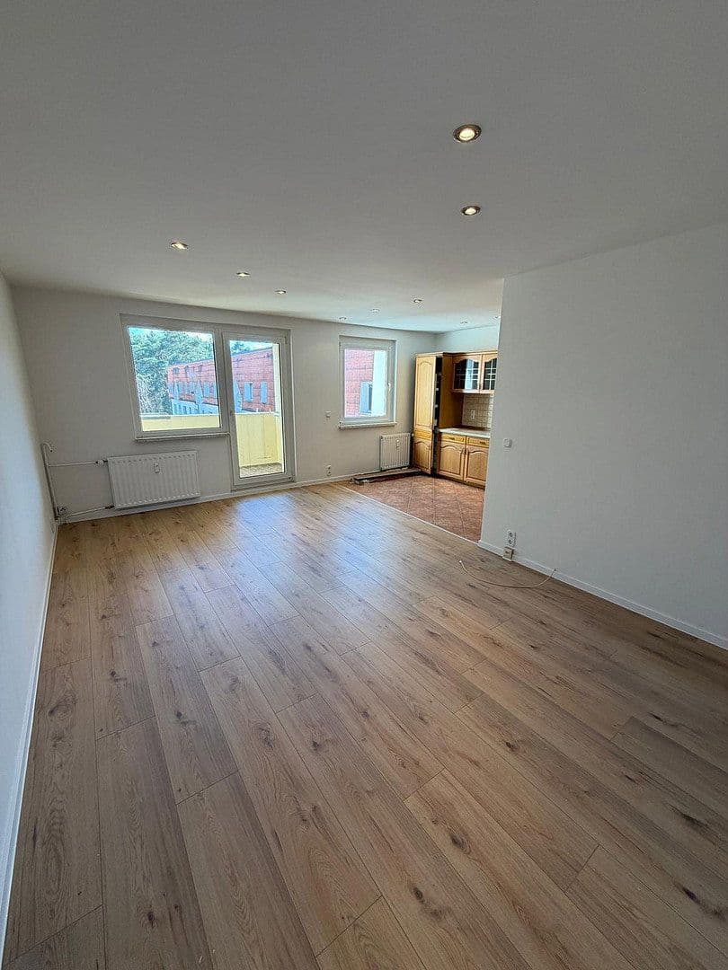 Pronájem bytu 3+1 68 m², Friedensstr. 18c, Bestensee, Braniborsko Pronájem bytu 3+1 68 m², Friedensstr. 18c, Bestensee, Braniborsko