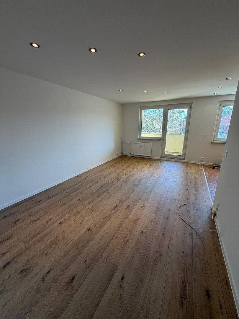 Pronájem bytu 3+1 68 m², Friedensstr. 18c, Bestensee, Braniborsko Pronájem bytu 3+1 68 m², Friedensstr. 18c, Bestensee, Braniborsko