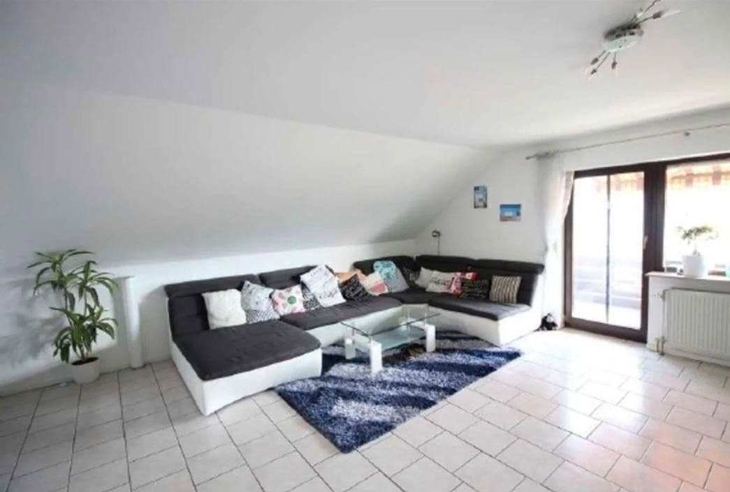 Pronájem bytu 3+1 96 m², Starkenburgring 25, Alsbach-Hähnlein, Hessen Pronájem bytu 3+1 96 m², Starkenburgring 25, Alsbach-Hähnlein, Hessen