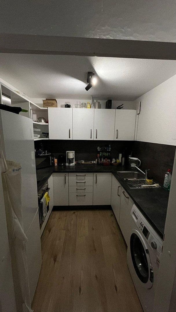 Pronájem bytu 2+1 54 m², Heilbronn, Bádensko-Württembersko Pronájem bytu 2+1 54 m², Heilbronn, Bádensko-Württembersko