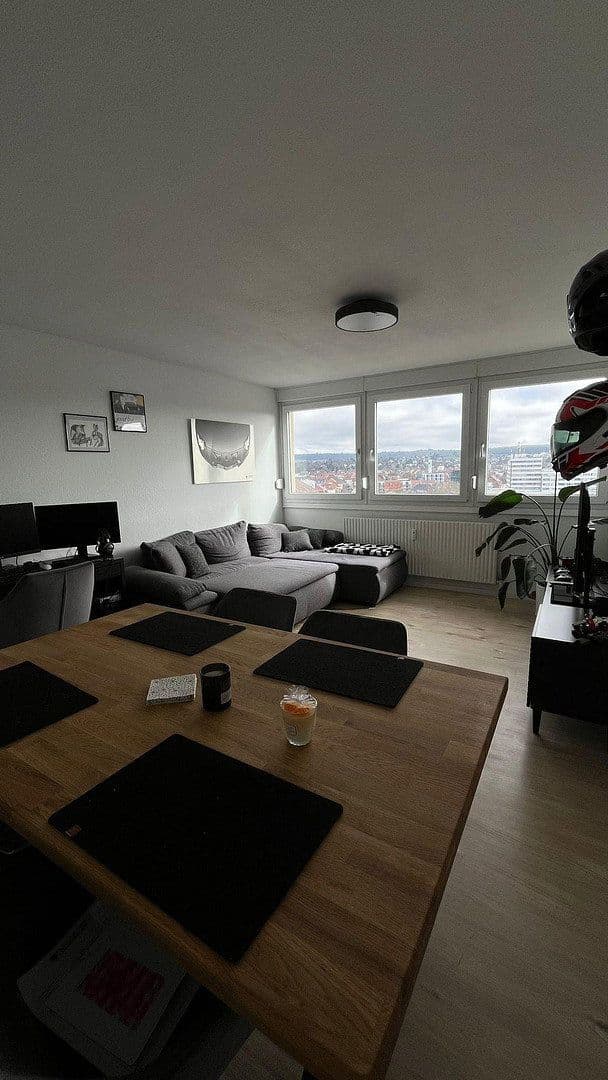 Pronájem bytu 2+1 54 m², Heilbronn, Bádensko-Württembersko Pronájem bytu 2+1 54 m², Heilbronn, Bádensko-Württembersko
