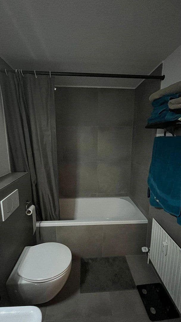 Pronájem bytu 2+1 54 m², Heilbronn, Bádensko-Württembersko Pronájem bytu 2+1 54 m², Heilbronn, Bádensko-Württembersko