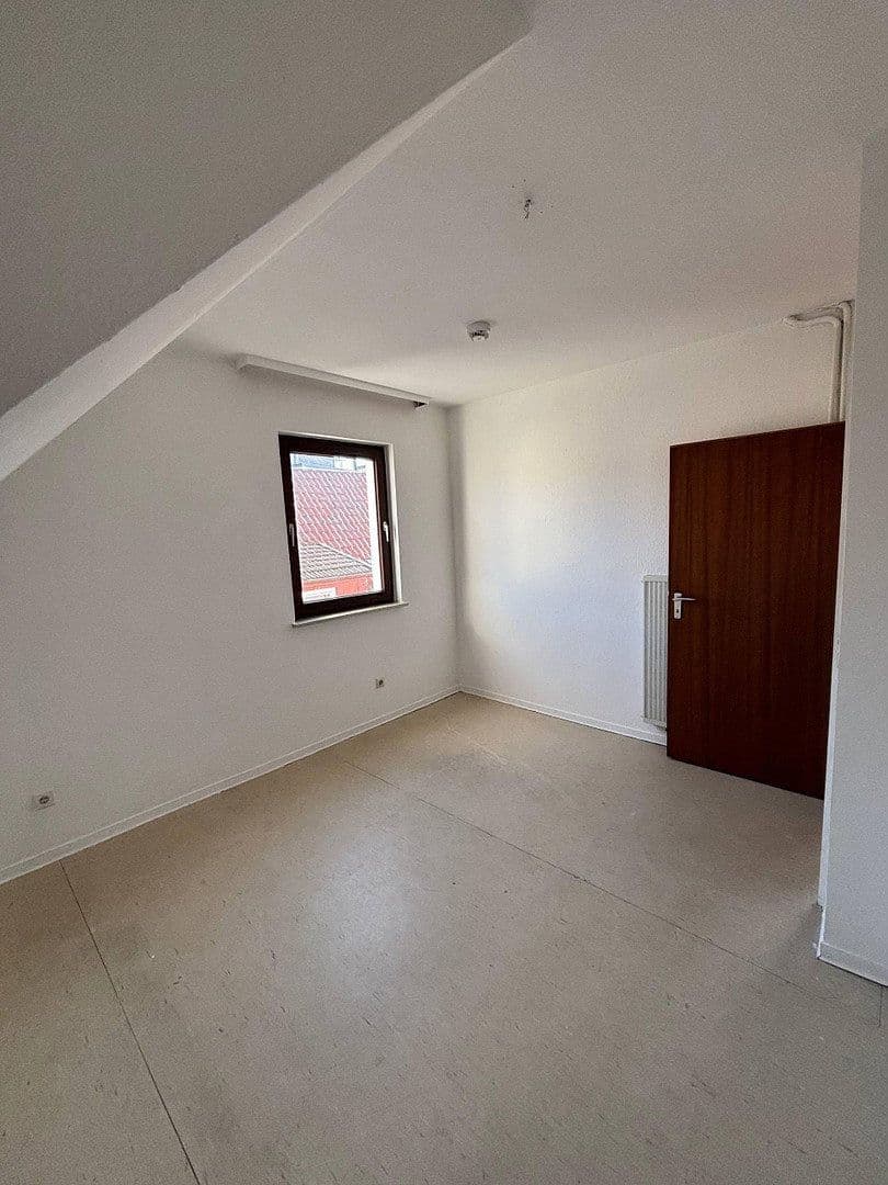 Pronájem bytu 3+1 54 m², Göttingen, Dolní Sasko Pronájem bytu 3+1 54 m², Göttingen, Dolní Sasko