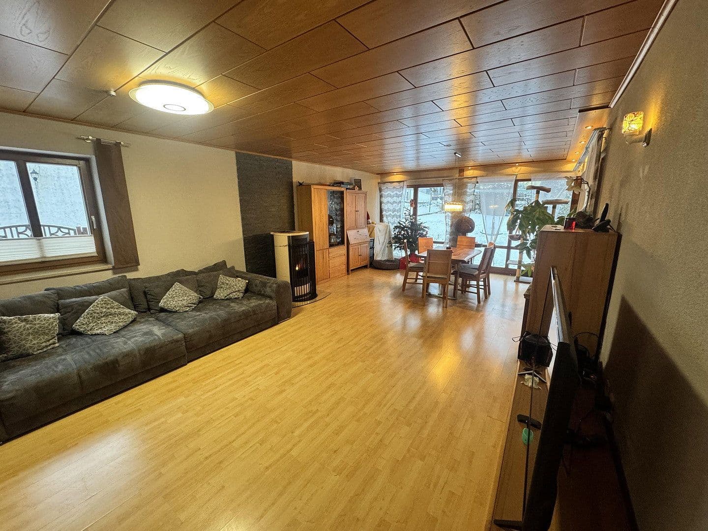 Prodej domu 131 m², pozemek 672 m², Neukirchen bei Sulzbach-Rosenberg, Bavorsko Prodej domu 131 m², pozemek 672 m², Neukirchen bei Sulzbach-Rosenberg, Bavorsko