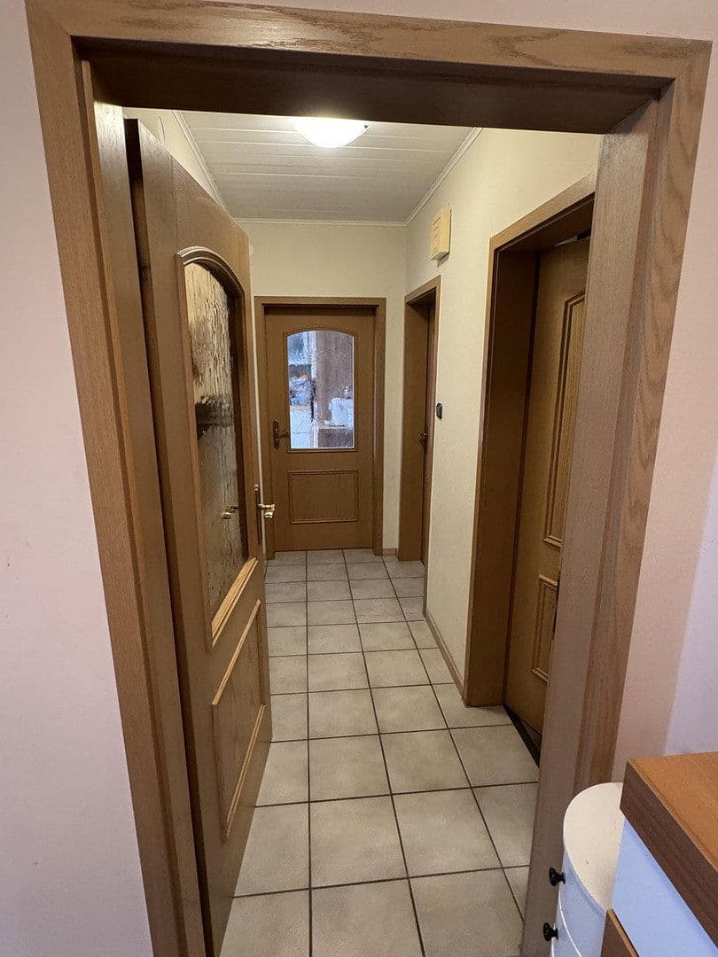 Prodej domu 131 m², pozemek 672 m², Neukirchen bei Sulzbach-Rosenberg, Bavorsko Prodej domu 131 m², pozemek 672 m², Neukirchen bei Sulzbach-Rosenberg, Bavorsko