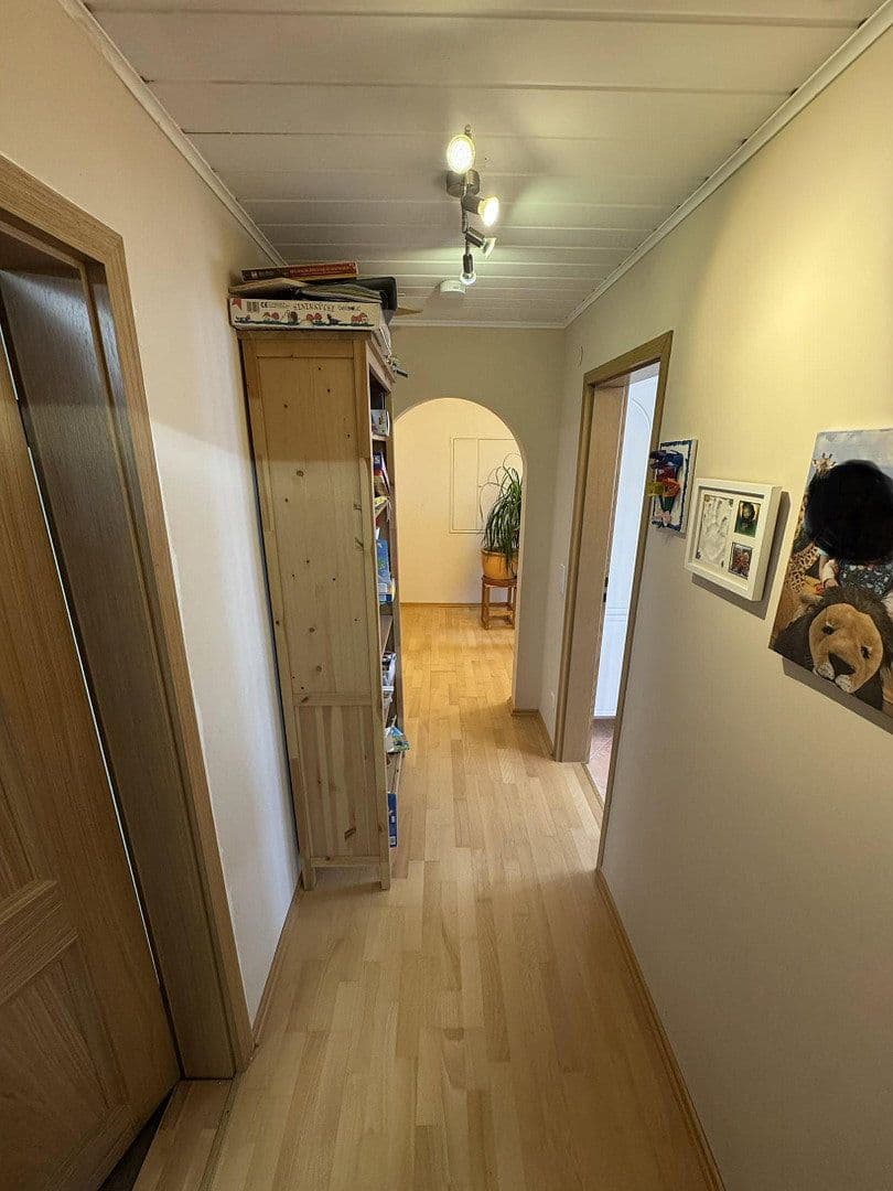 Prodej domu 131 m², pozemek 672 m², Neukirchen bei Sulzbach-Rosenberg, Bavorsko Prodej domu 131 m², pozemek 672 m², Neukirchen bei Sulzbach-Rosenberg, Bavorsko