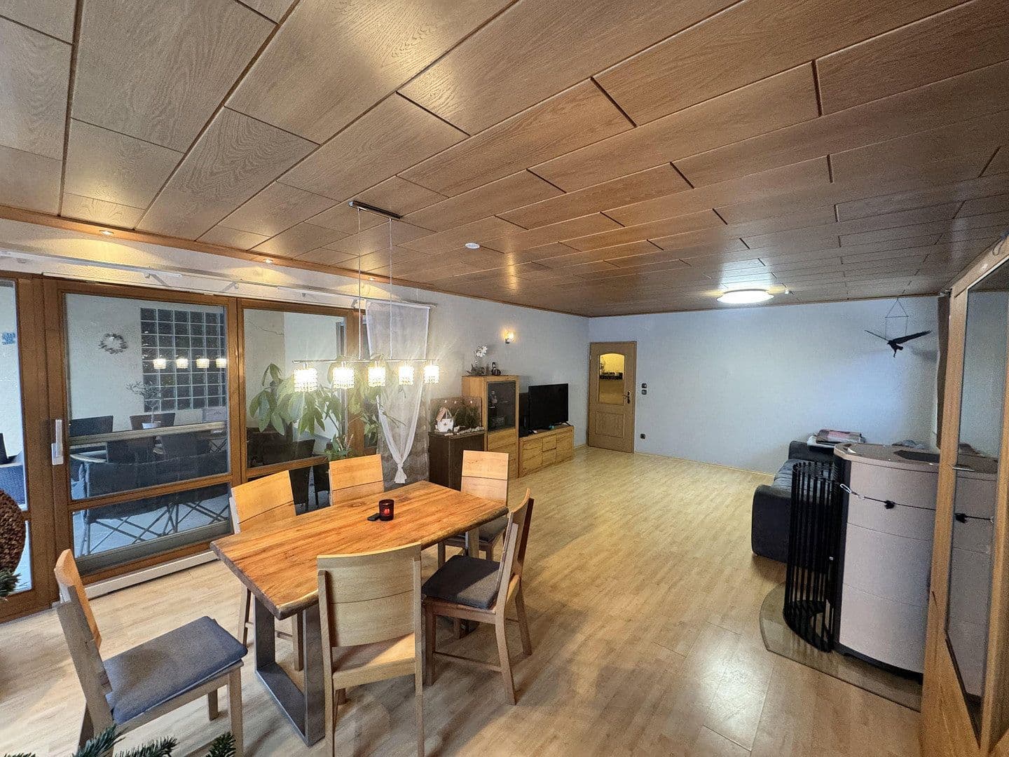 Prodej domu 131 m², pozemek 672 m², Neukirchen bei Sulzbach-Rosenberg, Bavorsko Prodej domu 131 m², pozemek 672 m², Neukirchen bei Sulzbach-Rosenberg, Bavorsko