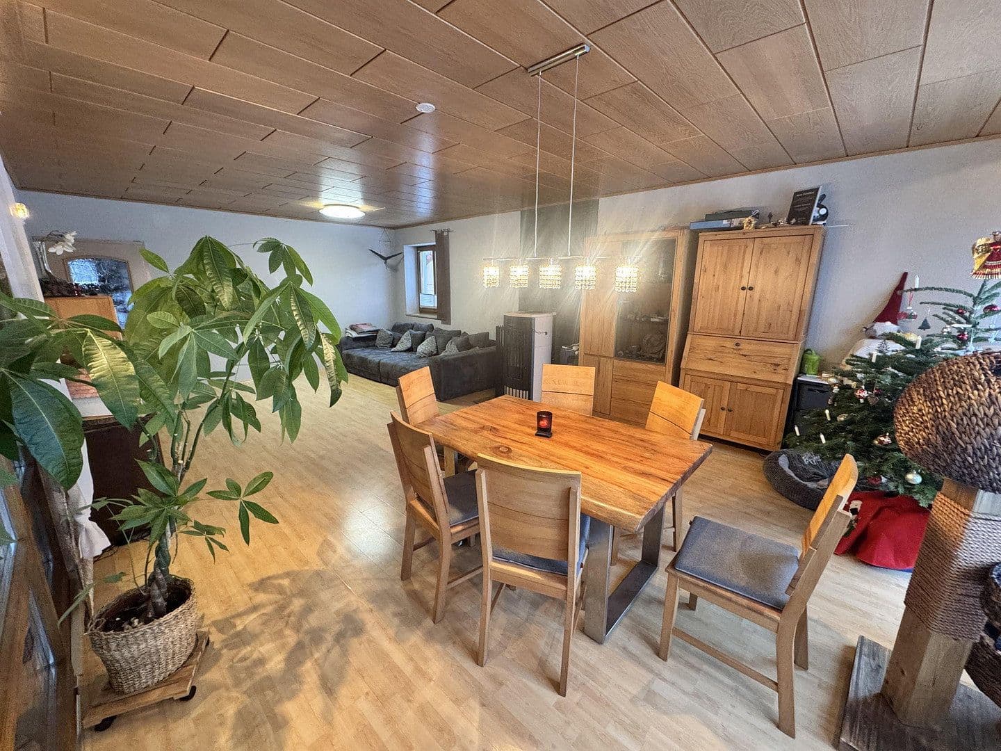 Prodej domu 131 m², pozemek 672 m², Neukirchen bei Sulzbach-Rosenberg, Bavorsko Prodej domu 131 m², pozemek 672 m², Neukirchen bei Sulzbach-Rosenberg, Bavorsko