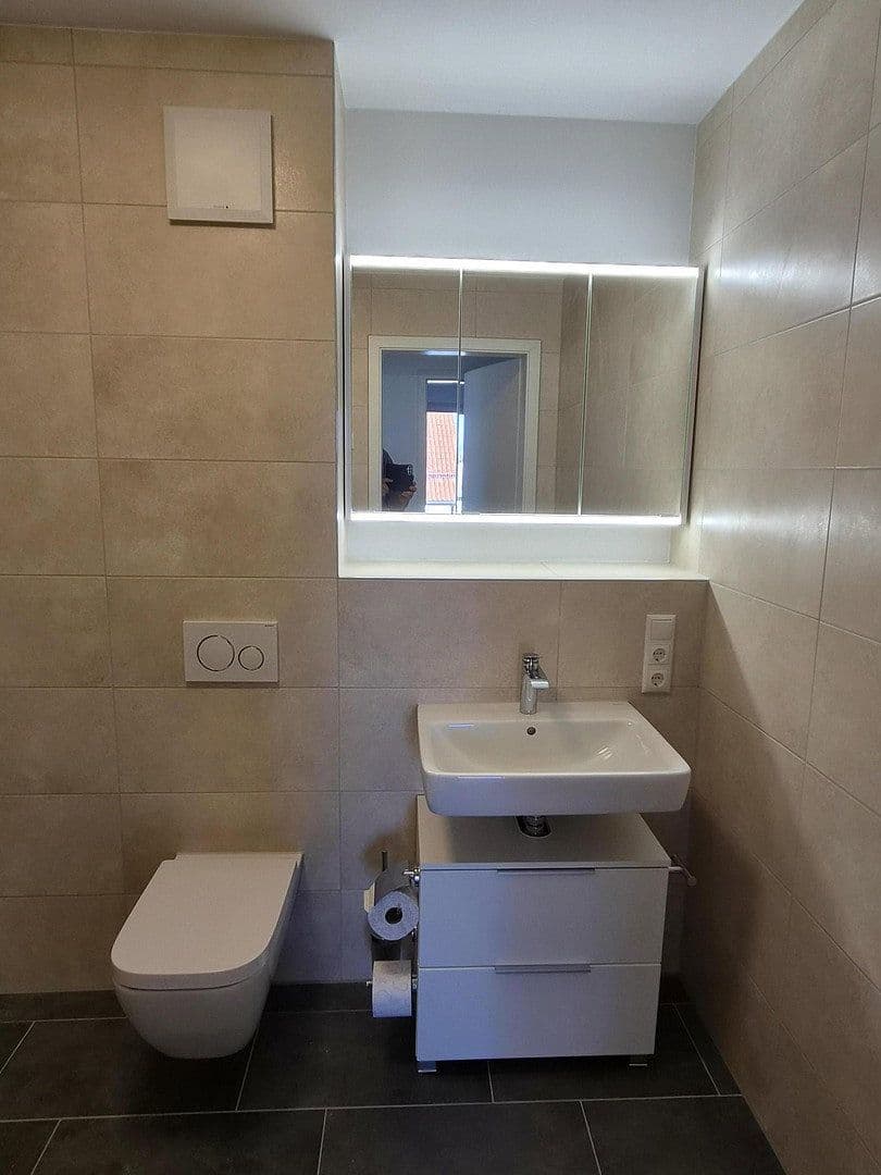 Pronájem bytu 2+1 56 m², Herzog-Ludwig-Str. 32, Markt Schwaben, Bavorsko Pronájem bytu 2+1 56 m², Herzog-Ludwig-Str. 32, Markt Schwaben, Bavorsko