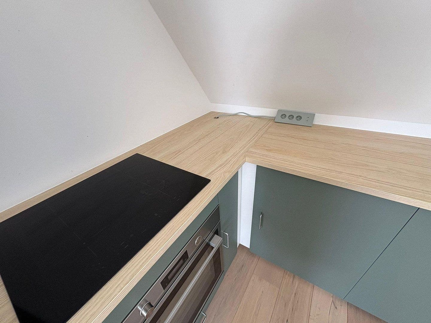 Pronájem bytu 1+1 40 m², Kilihofstr. 2, München, Bavorsko Pronájem bytu 1+1 40 m², Kilihofstr. 2, München, Bavorsko