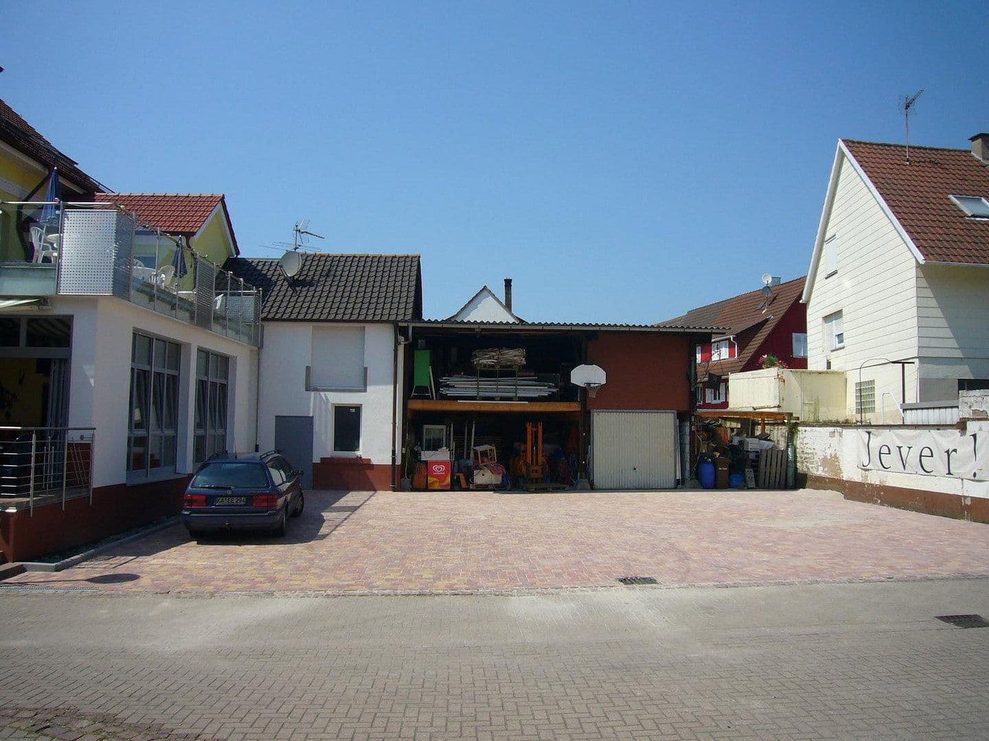 Pronájem bytu 2+1 44 m², Durlacherstr. 24, Keltern, Bádensko-Württembersko Pronájem bytu 2+1 44 m², Durlacherstr. 24, Keltern, Bádensko-Württembersko