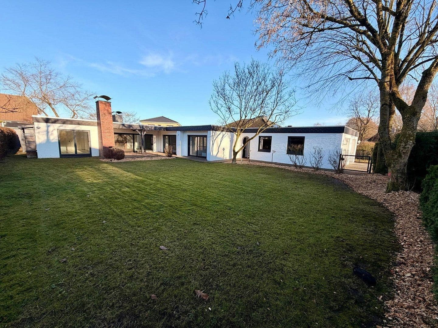 Prodej domu 206 m², pozemek 1.000 m², Quarrendorfer Weg 8, Toppenstedt, Dolní Sasko Prodej domu 206 m², pozemek 1.000 m², Quarrendorfer Weg 8, Toppenstedt, Dolní Sasko