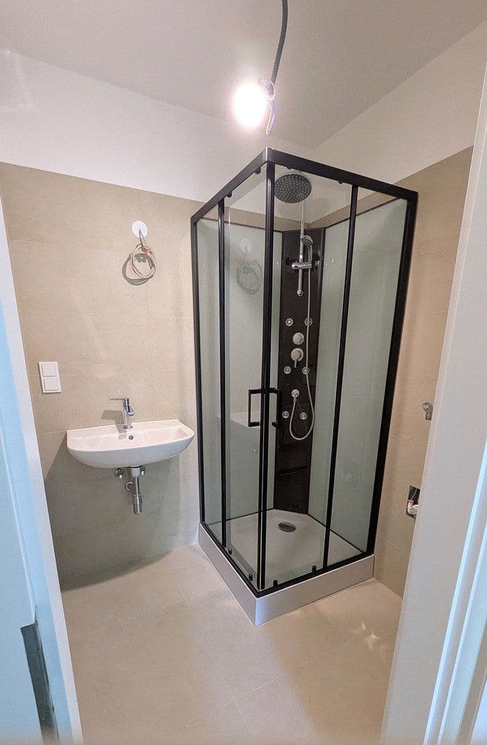 Pronájem bytu 3+1 70 m², Gyrowetzgasse 2, Wien, Wien Pronájem bytu 3+1 70 m², Gyrowetzgasse 2, Wien, Wien