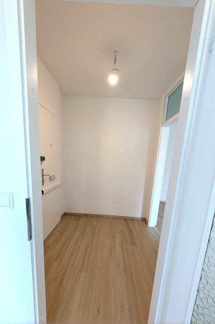 Pronájem bytu 3+1 70 m², Gyrowetzgasse 2, Wien, Wien Pronájem bytu 3+1 70 m², Gyrowetzgasse 2, Wien, Wien