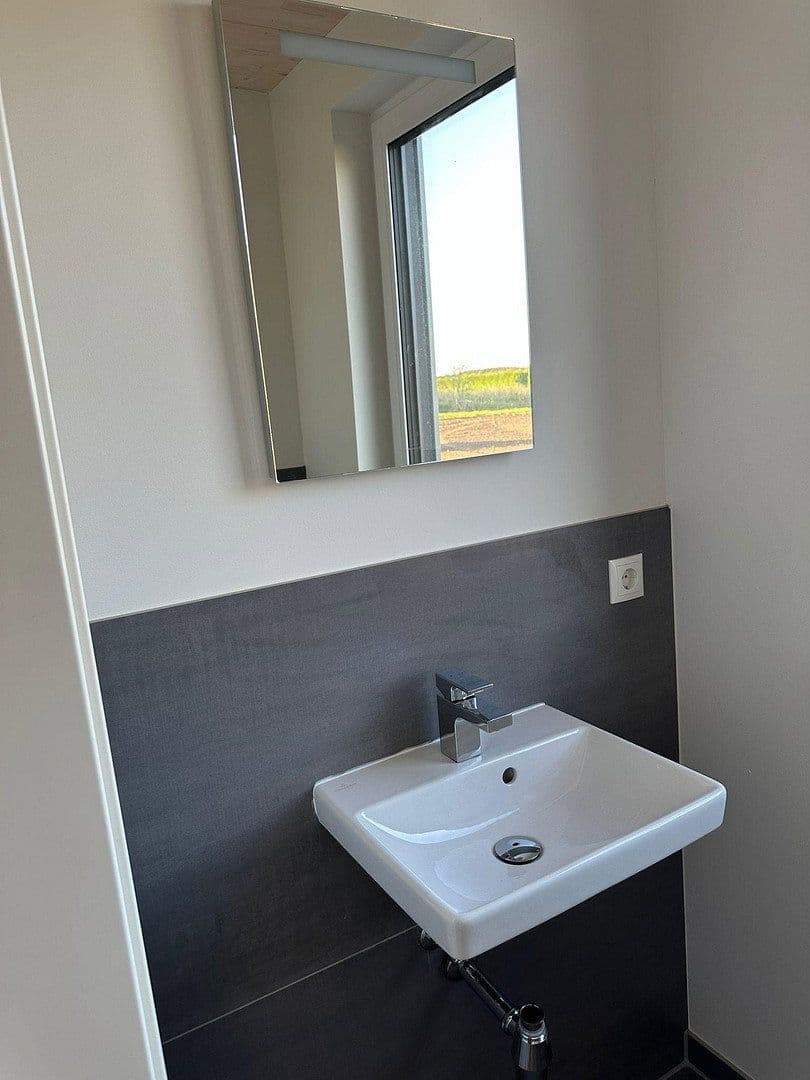 Pronájem domu 83 m², pozemek 300 m², Kraksdorf, Šlesvicko-Holštýnsko Pronájem domu 83 m², pozemek 300 m², Kraksdorf, Šlesvicko-Holštýnsko