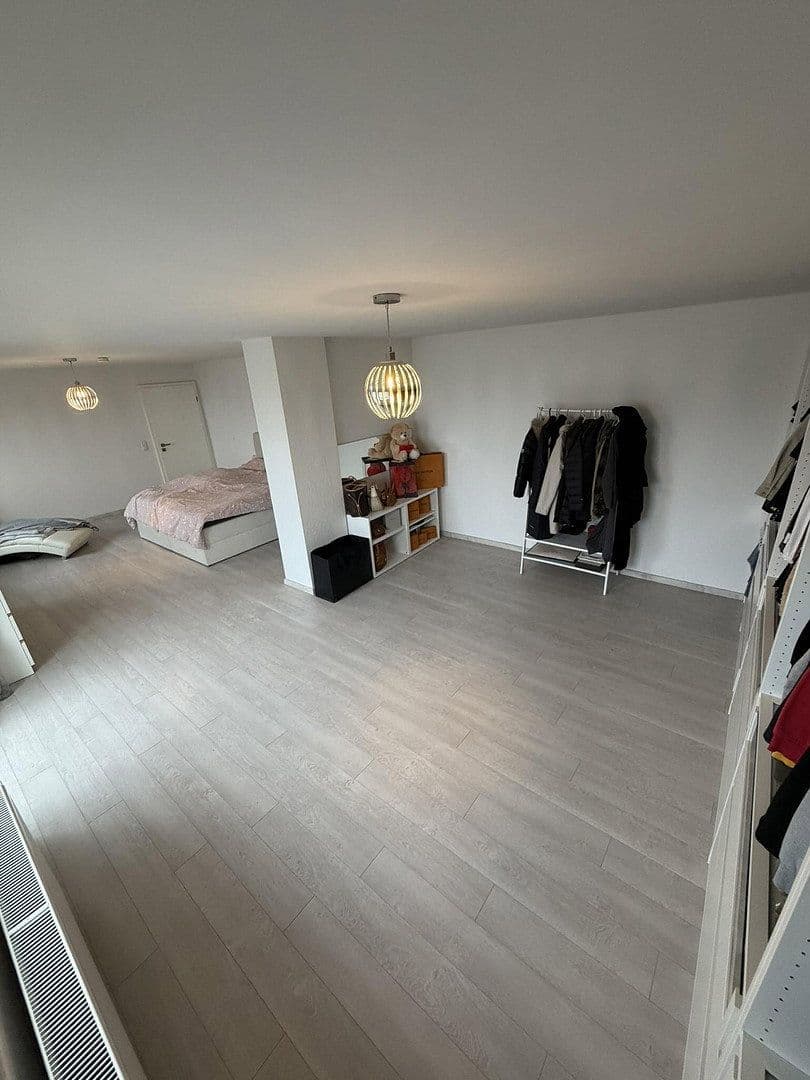 Prodej domu 300 m², pozemek 1.050 m², Darmstädterstrasse 3, Pfungstadt, Hessen Prodej domu 300 m², pozemek 1.050 m², Darmstädterstrasse 3, Pfungstadt, Hessen