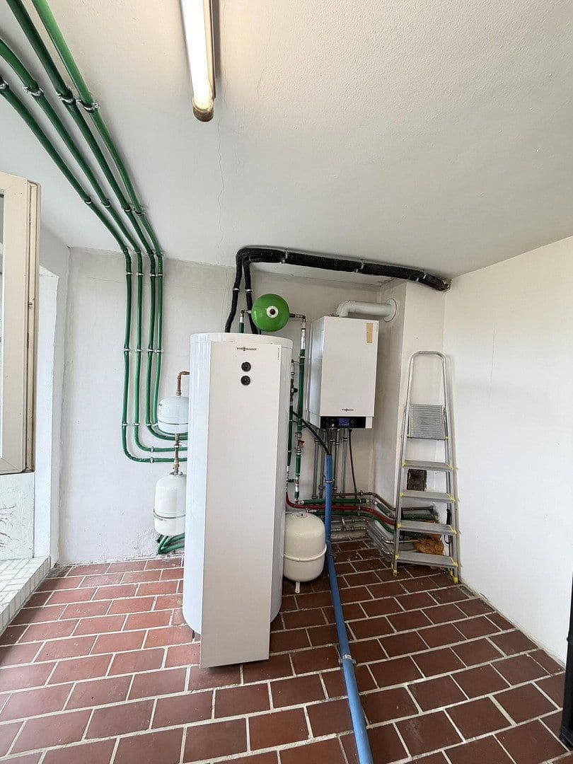 Prodej domu 300 m², pozemek 1.050 m², Darmstädterstrasse 3, Pfungstadt, Hessen Prodej domu 300 m², pozemek 1.050 m², Darmstädterstrasse 3, Pfungstadt, Hessen