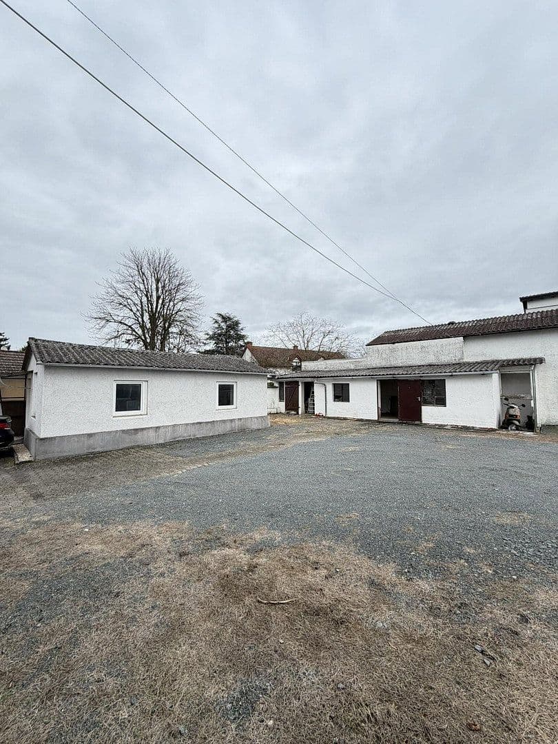 Prodej domu 300 m², pozemek 1.050 m², Darmstädterstrasse 3, Pfungstadt, Hessen Prodej domu 300 m², pozemek 1.050 m², Darmstädterstrasse 3, Pfungstadt, Hessen