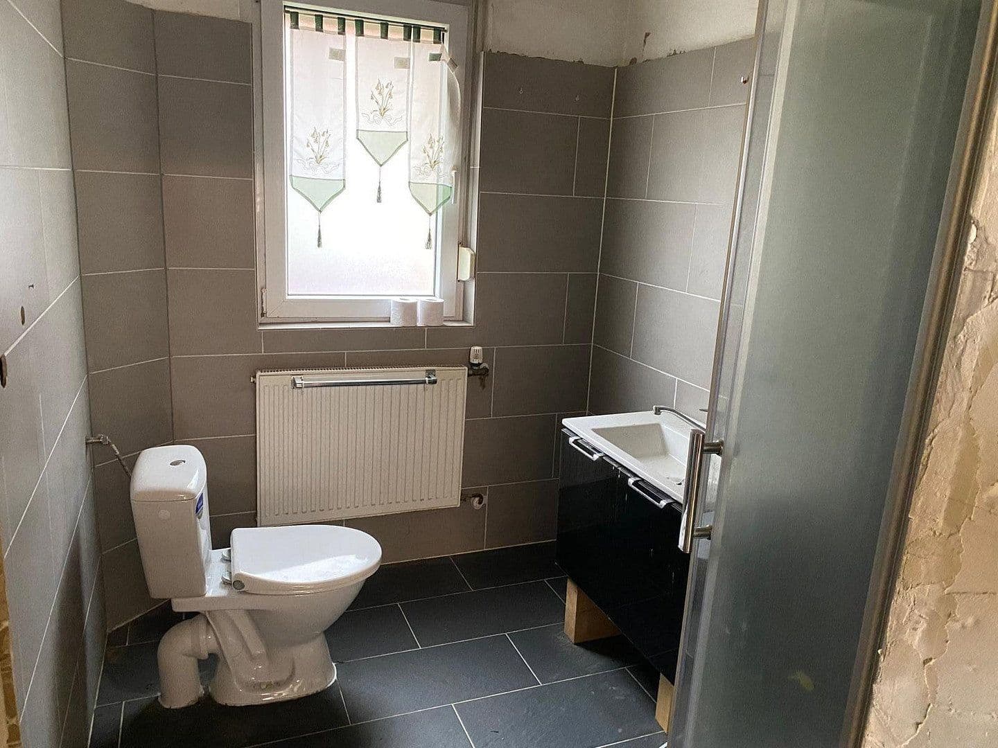 Prodej domu 152 m², pozemek 703 m², Kuhläger 7, Peine, Dolní Sasko Prodej domu 152 m², pozemek 703 m², Kuhläger 7, Peine, Dolní Sasko