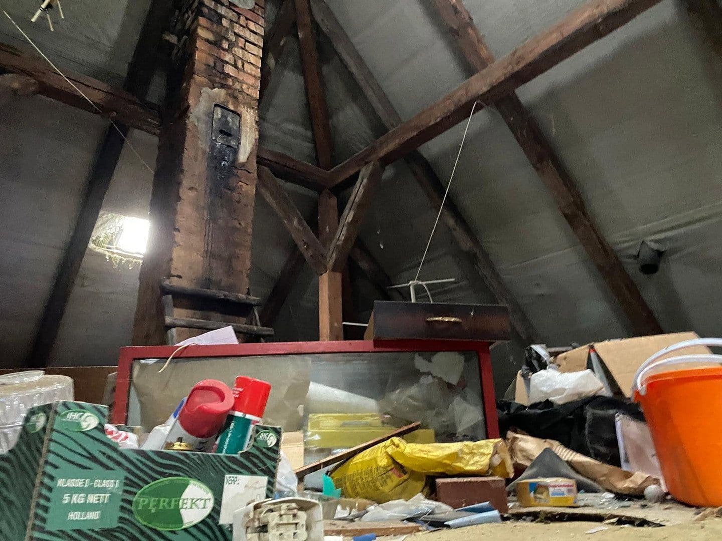 Prodej domu 152 m², pozemek 703 m², Kuhläger 7, Peine, Dolní Sasko Prodej domu 152 m², pozemek 703 m², Kuhläger 7, Peine, Dolní Sasko