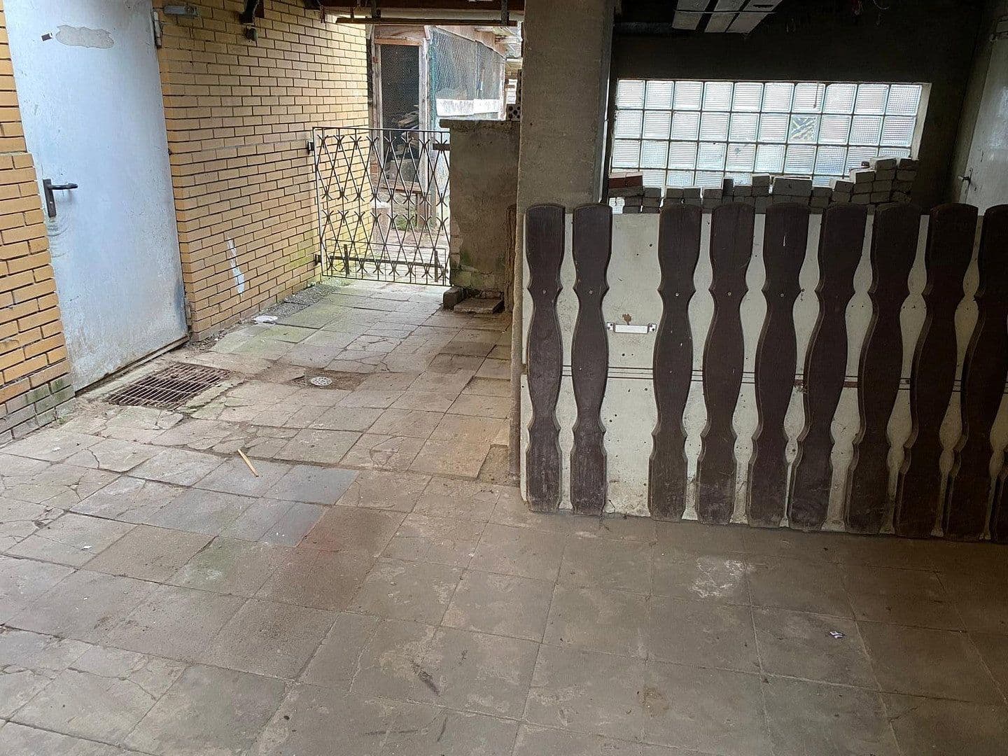 Prodej domu 152 m², pozemek 703 m², Kuhläger 7, Peine, Dolní Sasko Prodej domu 152 m², pozemek 703 m², Kuhläger 7, Peine, Dolní Sasko