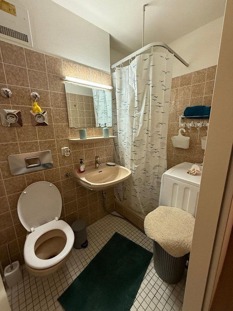 Pronájem bytu 1+1 38 m², Mönchstraße 9, Stuttgart, Bádensko-Württembersko Pronájem bytu 1+1 38 m², Mönchstraße 9, Stuttgart, Bádensko-Württembersko