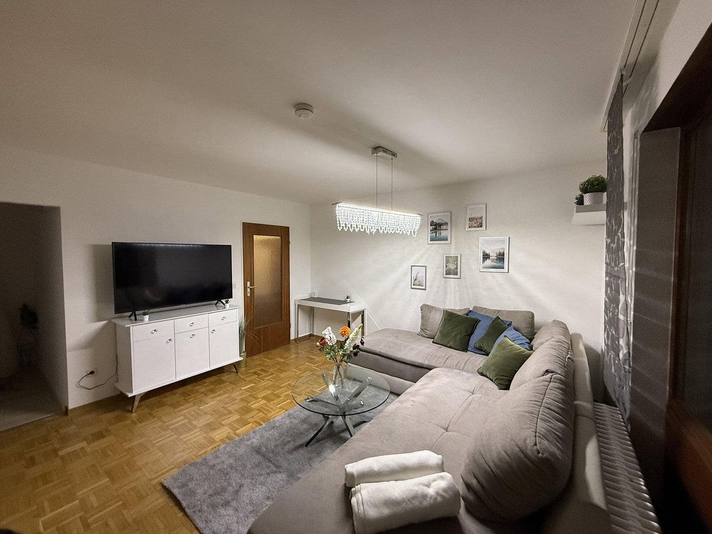 Pronájem bytu 1+1 38 m², Mönchstraße 9, Stuttgart, Bádensko-Württembersko Pronájem bytu 1+1 38 m², Mönchstraße 9, Stuttgart, Bádensko-Württembersko