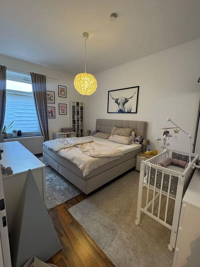 Pronájem bytu 3+1 92 m², Walder Straße 63, Hilden, Severní Porýní-Vestfálsko Pronájem bytu 3+1 92 m², Walder Straße 63, Hilden, Severní Porýní-Vestfálsko