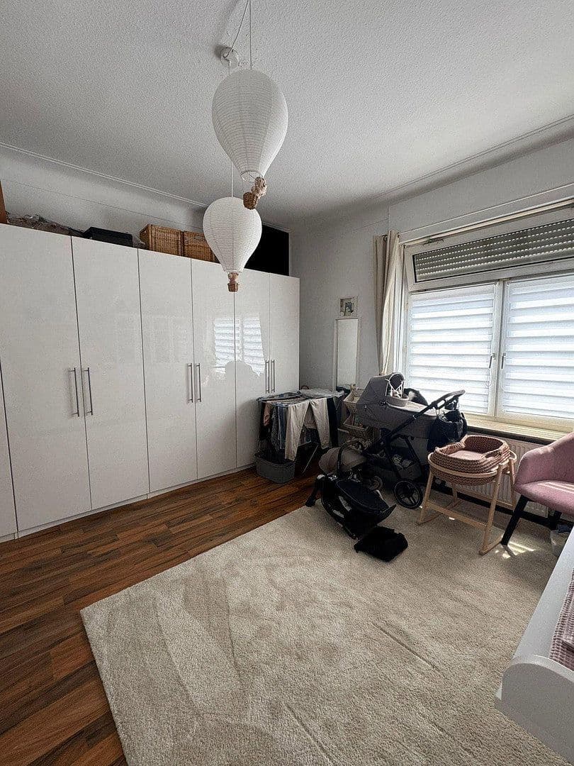 Pronájem bytu 3+1 92 m², Walder Straße 63, Hilden, Severní Porýní-Vestfálsko Pronájem bytu 3+1 92 m², Walder Straße 63, Hilden, Severní Porýní-Vestfálsko