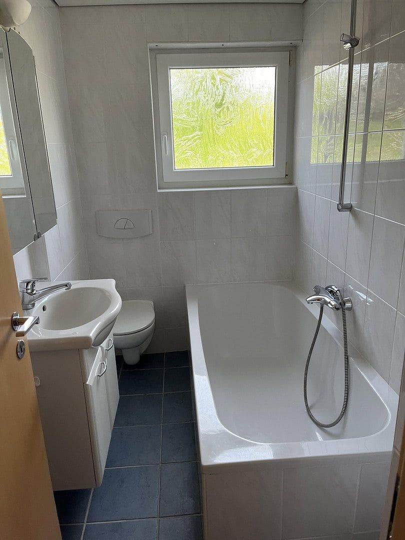 Prodej domu 200 m², pozemek 688 m², Pfalzring 30, Mutterstadt, Porýní-Falc Prodej domu 200 m², pozemek 688 m², Pfalzring 30, Mutterstadt, Porýní-Falc