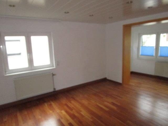 Prodej domu 200 m², pozemek 688 m², Pfalzring 30, Mutterstadt, Porýní-Falc Prodej domu 200 m², pozemek 688 m², Pfalzring 30, Mutterstadt, Porýní-Falc