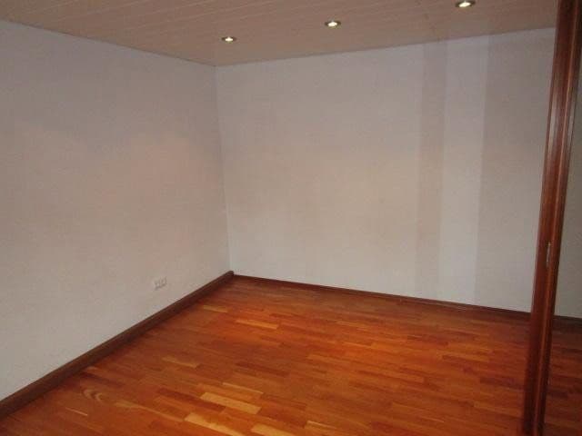Prodej domu 200 m², pozemek 688 m², Pfalzring 30, Mutterstadt, Porýní-Falc Prodej domu 200 m², pozemek 688 m², Pfalzring 30, Mutterstadt, Porýní-Falc