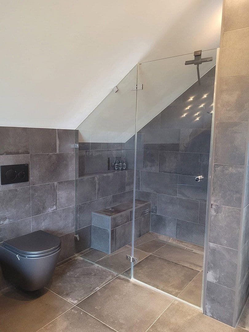 Prodej domu 202 m², pozemek 605 m², Seeheim-Jugenheim, Hessen Prodej domu 202 m², pozemek 605 m², Seeheim-Jugenheim, Hessen