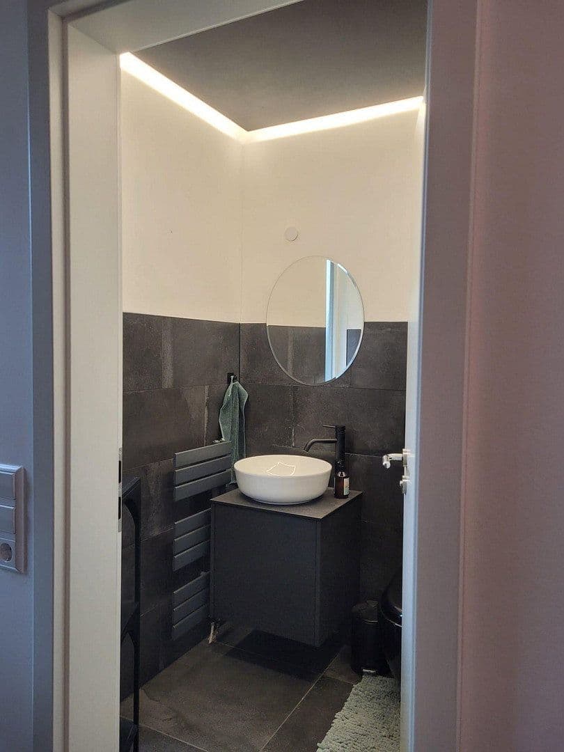 Prodej domu 202 m², pozemek 605 m², Seeheim-Jugenheim, Hessen Prodej domu 202 m², pozemek 605 m², Seeheim-Jugenheim, Hessen