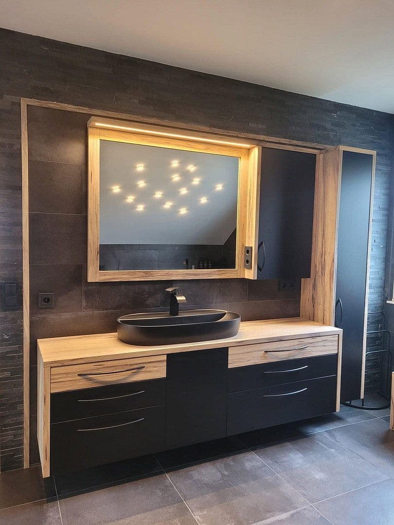 Prodej domu 202 m², pozemek 605 m², Seeheim-Jugenheim, Hessen Prodej domu 202 m², pozemek 605 m², Seeheim-Jugenheim, Hessen