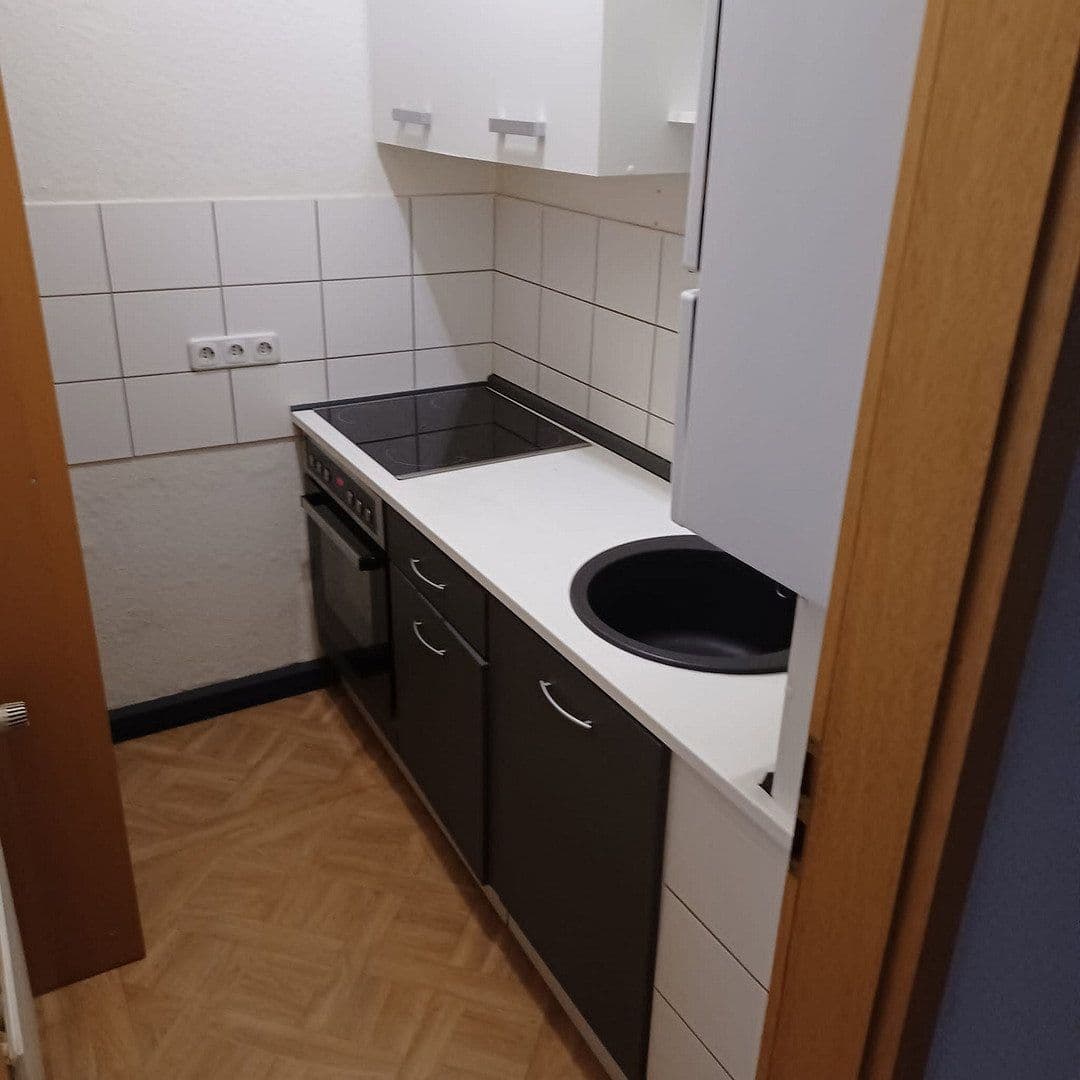 Pronájem bytu 2+1 47 m², Wittenerstr. 56, Wuppertal, Severní Porýní-Vestfálsko Pronájem bytu 2+1 47 m², Wittenerstr. 56, Wuppertal, Severní Porýní-Vestfálsko