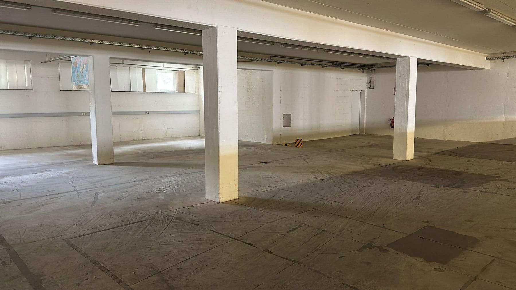 Pronájem kanceláře 105 m², Salmbacher Weg 35, Engelsbrand, Bádensko-Württembersko Pronájem kanceláře 105 m², Salmbacher Weg 35, Engelsbrand, Bádensko-Württembersko