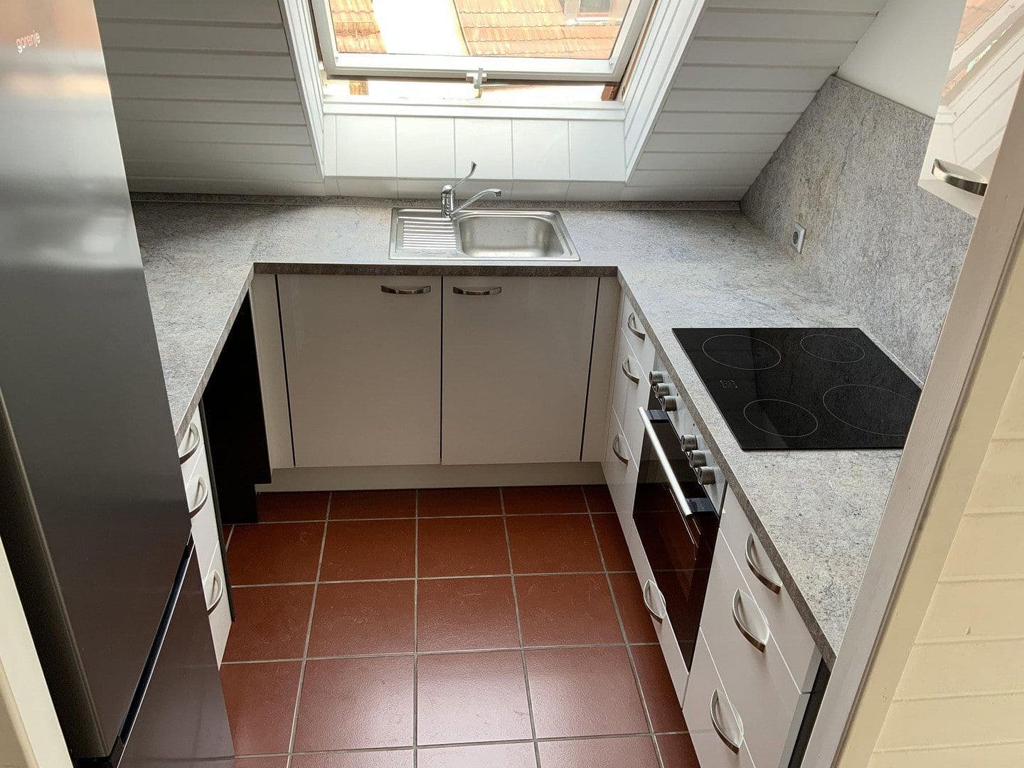 Pronájem bytu 2+1 50 m², Künzelsau, Bádensko-Württembersko Pronájem bytu 2+1 50 m², Künzelsau, Bádensko-Württembersko