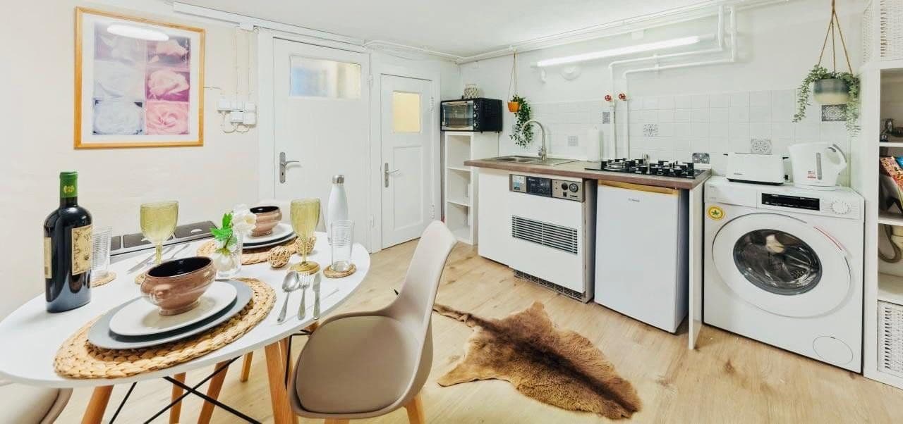 Pronájem bytu 2+1 32 m², Hamburg, Hamburg Pronájem bytu 2+1 32 m², Hamburg, Hamburg