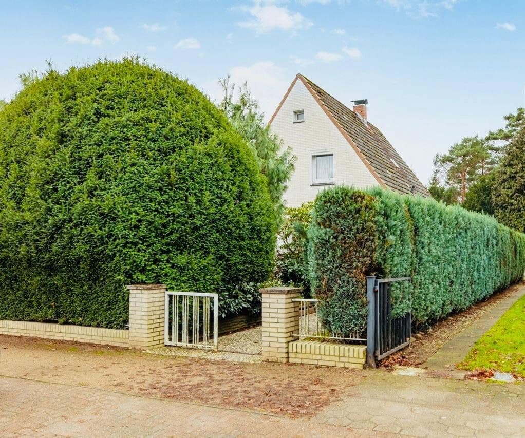 Pronájem bytu 2+1 32 m², Hamburg, Hamburg Pronájem bytu 2+1 32 m², Hamburg, Hamburg